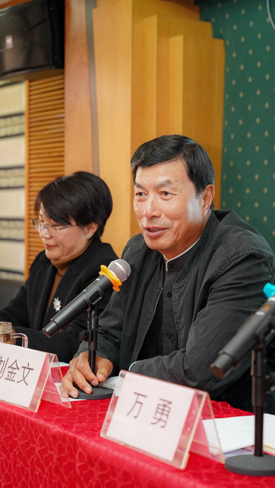 万宝路公司(中国区) - 官方网站