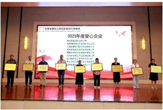 1-240R211325c92 万宝路公司(中国区) - 官方网站